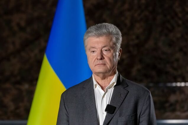 Порошенко призвал Зеленского после разговора с Трампом встретиться с лидерами фракций