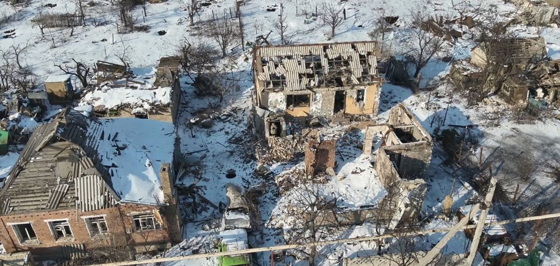 Вывели через минные поля: воины ВСУ эвакуировали супругов из Часова Яра с помощью дрона. Видео