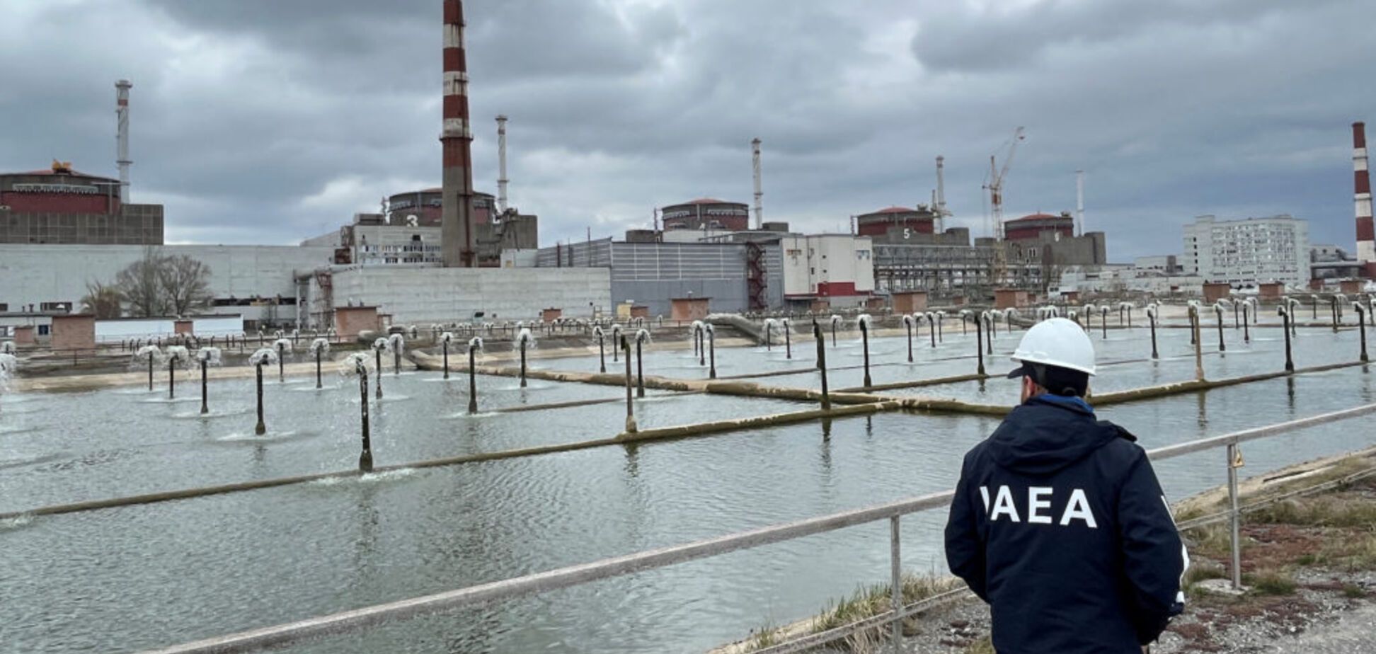 МАГАТЕ вперше провело ротацію на ЗАЕС через окуповані території: Україна різко відповіла