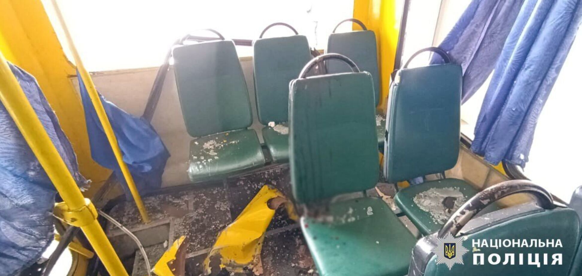 Войска РФ сбросили взрывчатку на маршрутку в Херсоне: есть погибший и раненые