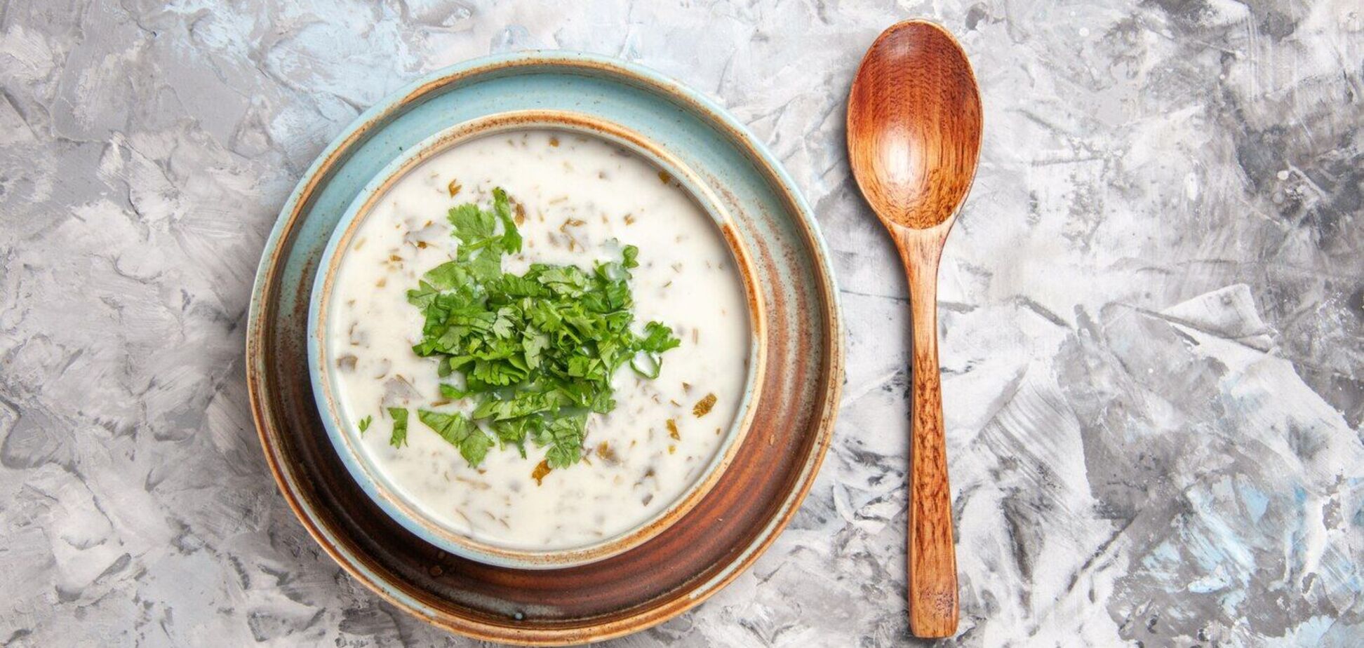 Какой вкусный суп приготовить на обед: с сыром и колбасками