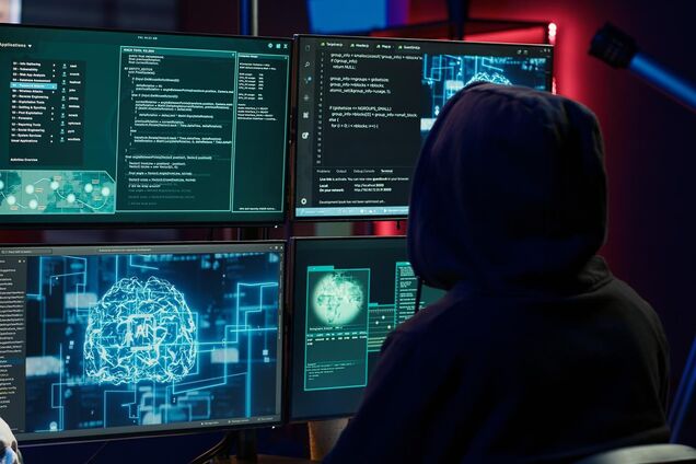 'Целью было безвозвратно уничтожить данные': Польша обвинила Россию в кибератаках на энергетику во время морозов