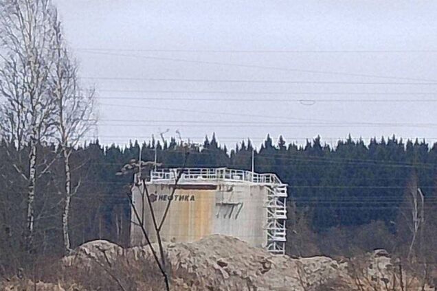 Агент 'Атеш' розвідав нафтобазу у Смоленській області: по ній вже завдавали ударів. Фото