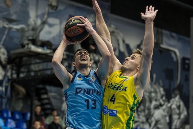 'Днепр' одержал трудную победу в домашней игре против 'Прикарпатья-Говерлы' в Суперлиге Favbet