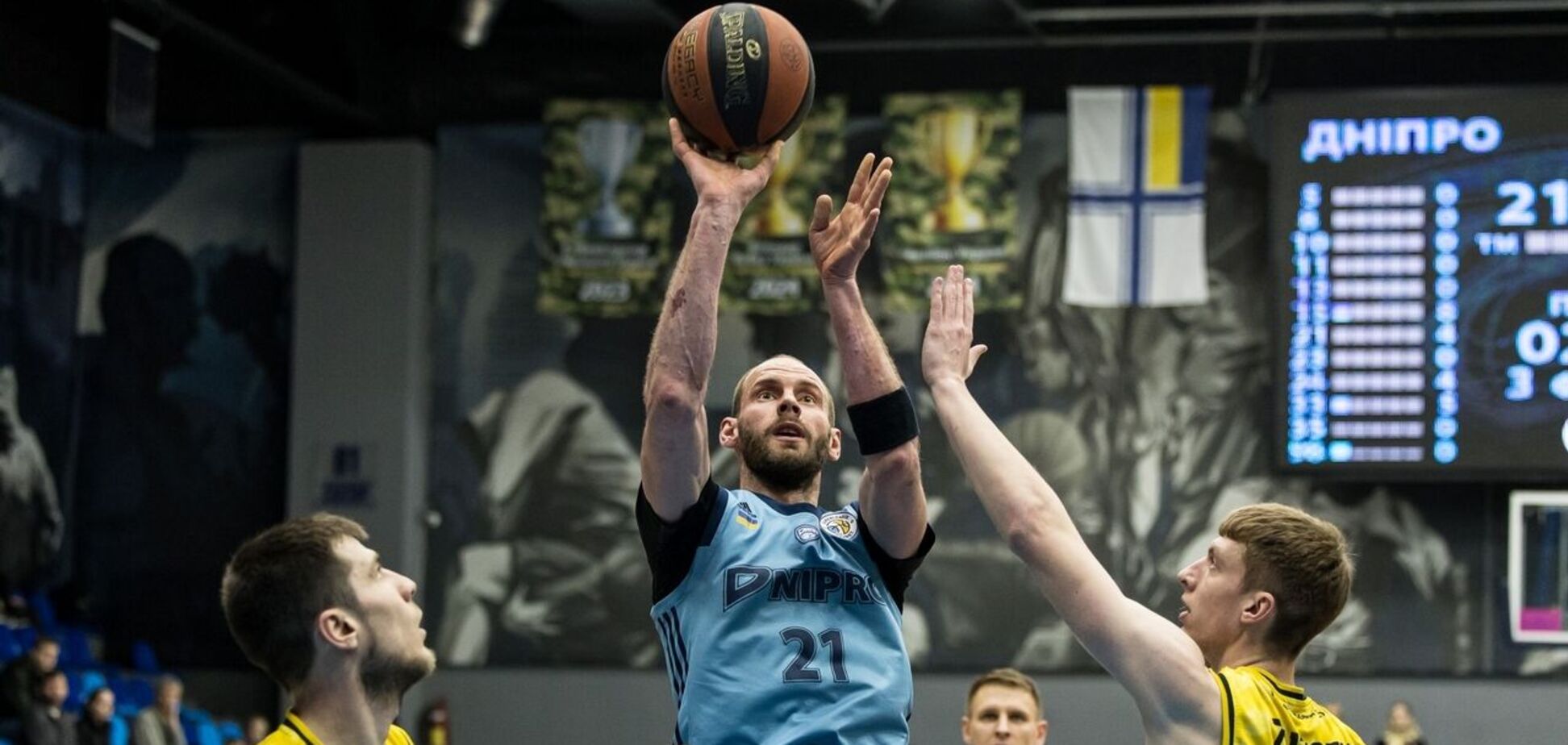 'Днепр' обыграл 'Киев-Баскет' в Суперлиге Favbet, завершив регулярный чемпионат без поражений