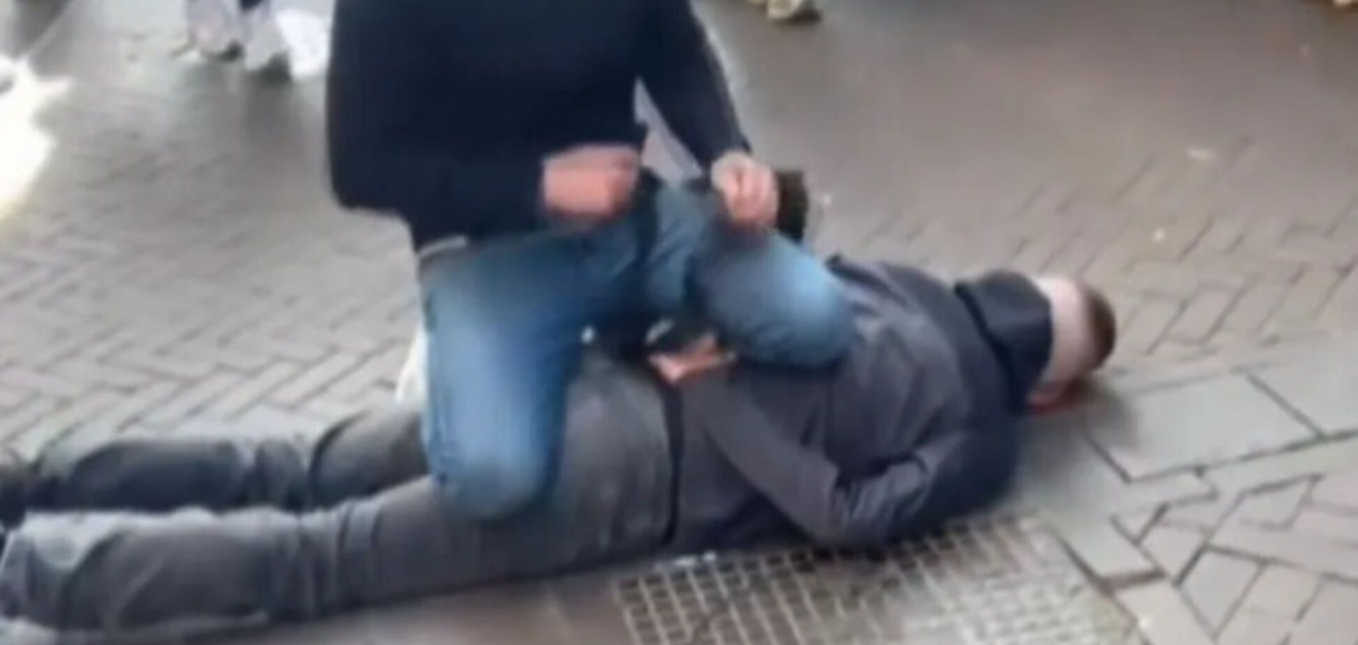 'З'ясовуємо особу': в МЗС підтвердили, що різник з Амстердама може мати громадянство України