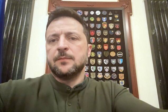 'Пропрацьовуємо всі можливі сценарії': Зеленський провів засідання Ставки щодо проходження 2025 року. Відео
