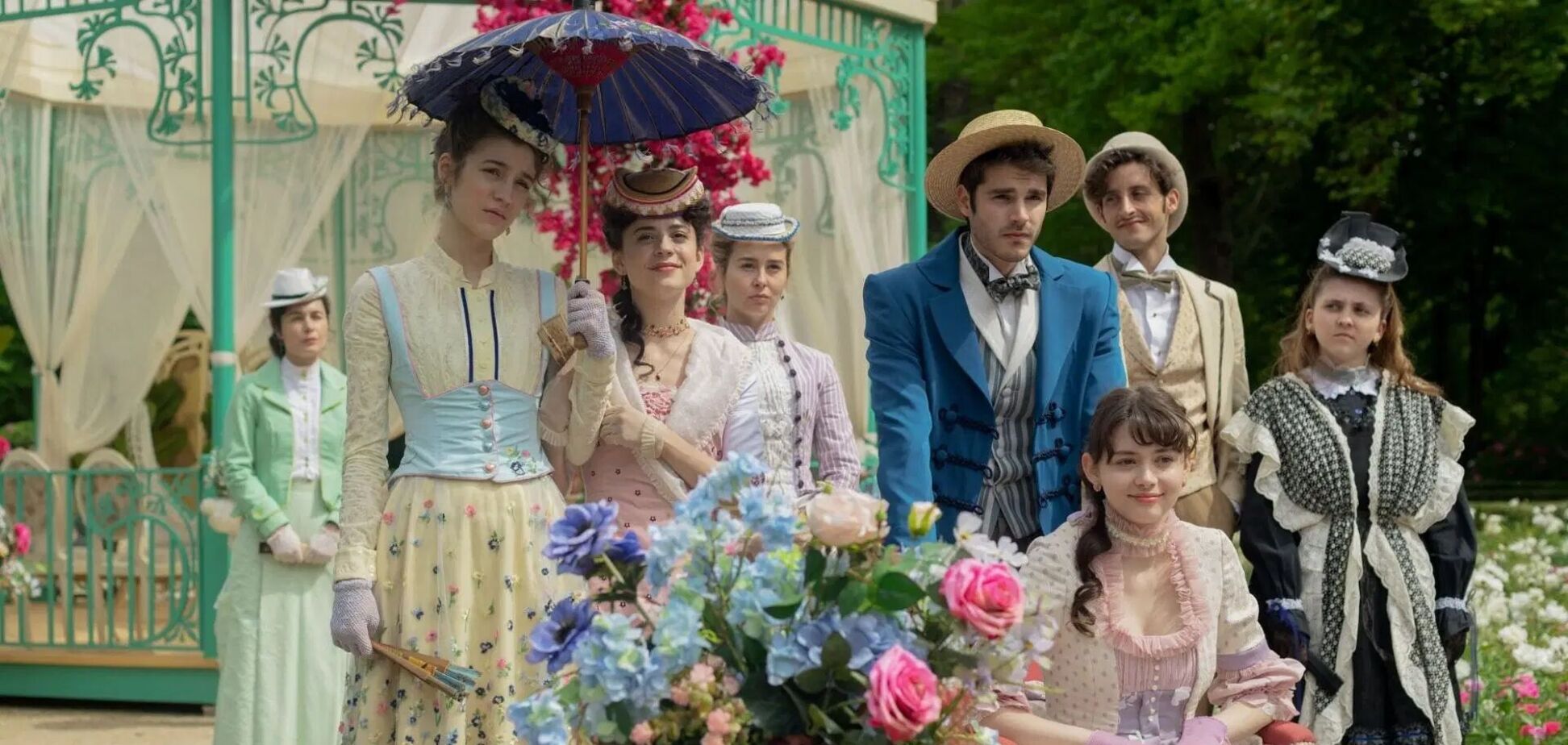 На Netflix вийшов новий серіал у дусі 'Бріджертонів': що відомо про 'Настанови для панянок'