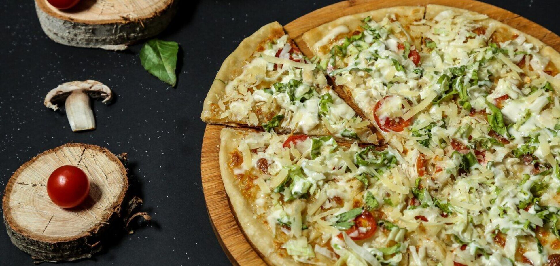 Из чего приготовить вкусную и полезную пиццу для детей: вымешивать тесто не придется