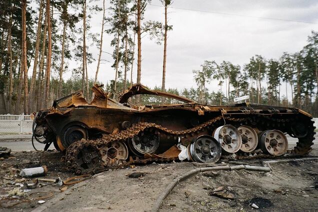 Мінус 1230 окупантів і чотири танки: озвучено втрати армії РФ за добу