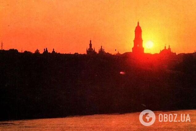 Зачаровує своєю красою: у мережі показали, який вигляд мав вечірній Київ у 1970-х роках. Фото