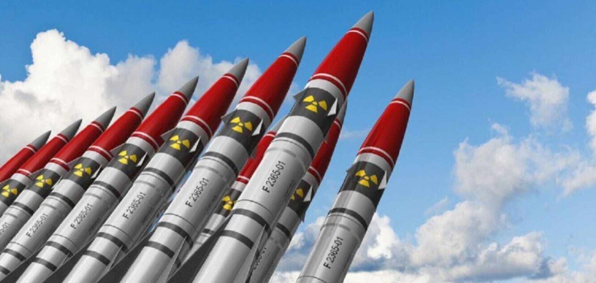 'Серйозний стримуючий фактор': лідери Литви, Латвії та Польщі відреагували на ідею французької 'ядерної парасольки' над Європою. Відео