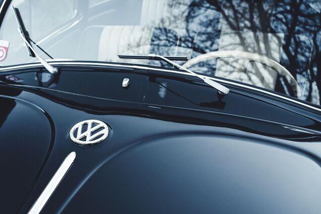 Українці за місяць купили тисячі старих автомобілів