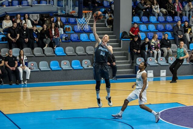 'Дніпро' переміг 'Запоріжжя' у матчі Суперліги Favbet