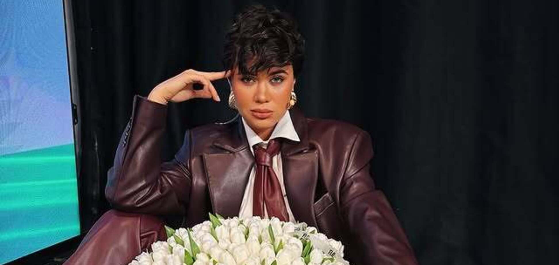 Lida Lee попала в ДТП: певица показала поврежденную машину