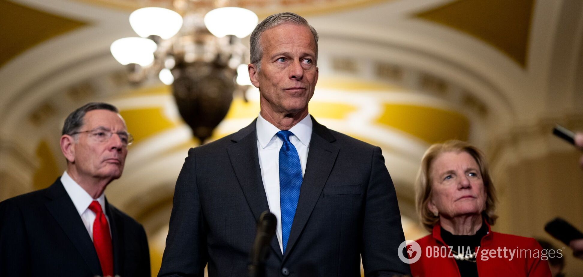 'Он так развлекается': лидер республиканцев в Сенате прокомментировал вероятный третий срок Трампа в должности президента