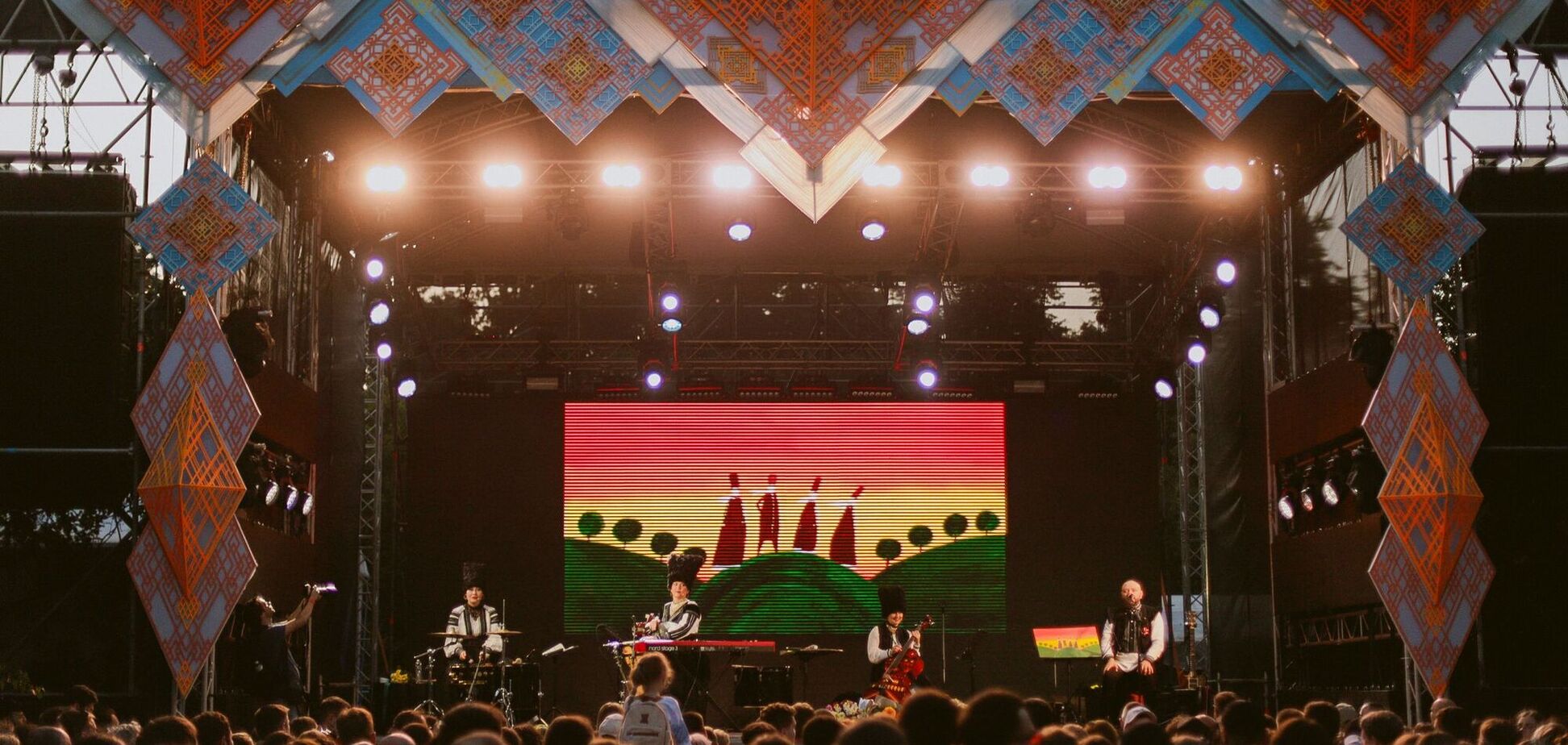 'В'ЯВА' открывает сезон: на ВДНХ пройдет трехдневный музыкально-гастрономический марафон