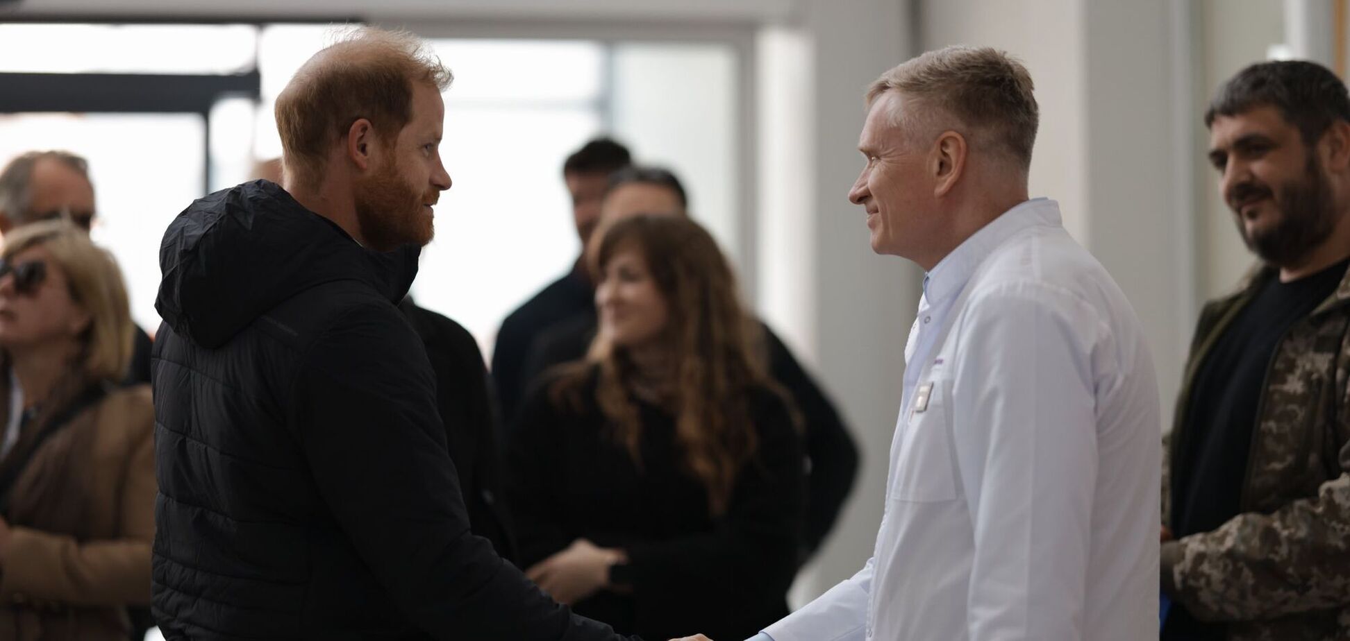 Принц Гарри посетил Украину с необъявленным визитом: в The Telegraph узнали подробности