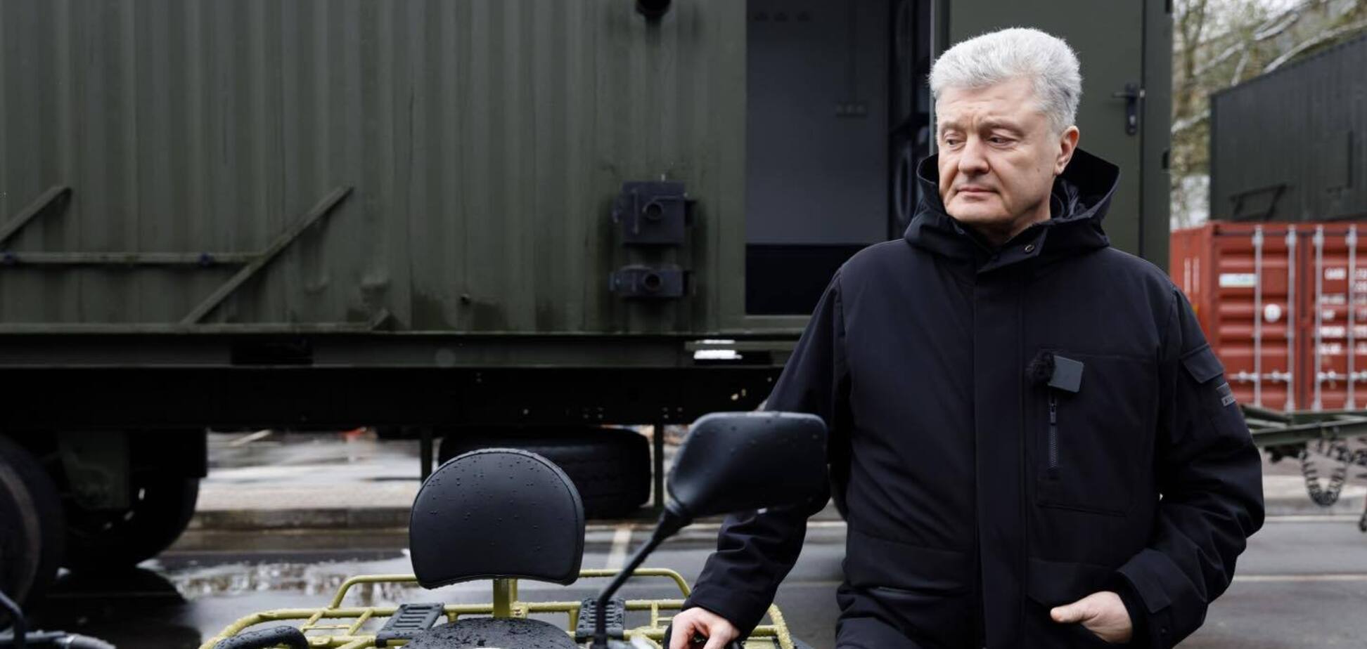 Вы сами запрещаете это сделать: Порошенко ответил на призыв НБУ предоставить доказательства давления на него