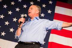 'Ошибка, но не случайность': сенатор-демократ ответил на заявление Трампа об обстреле Сум