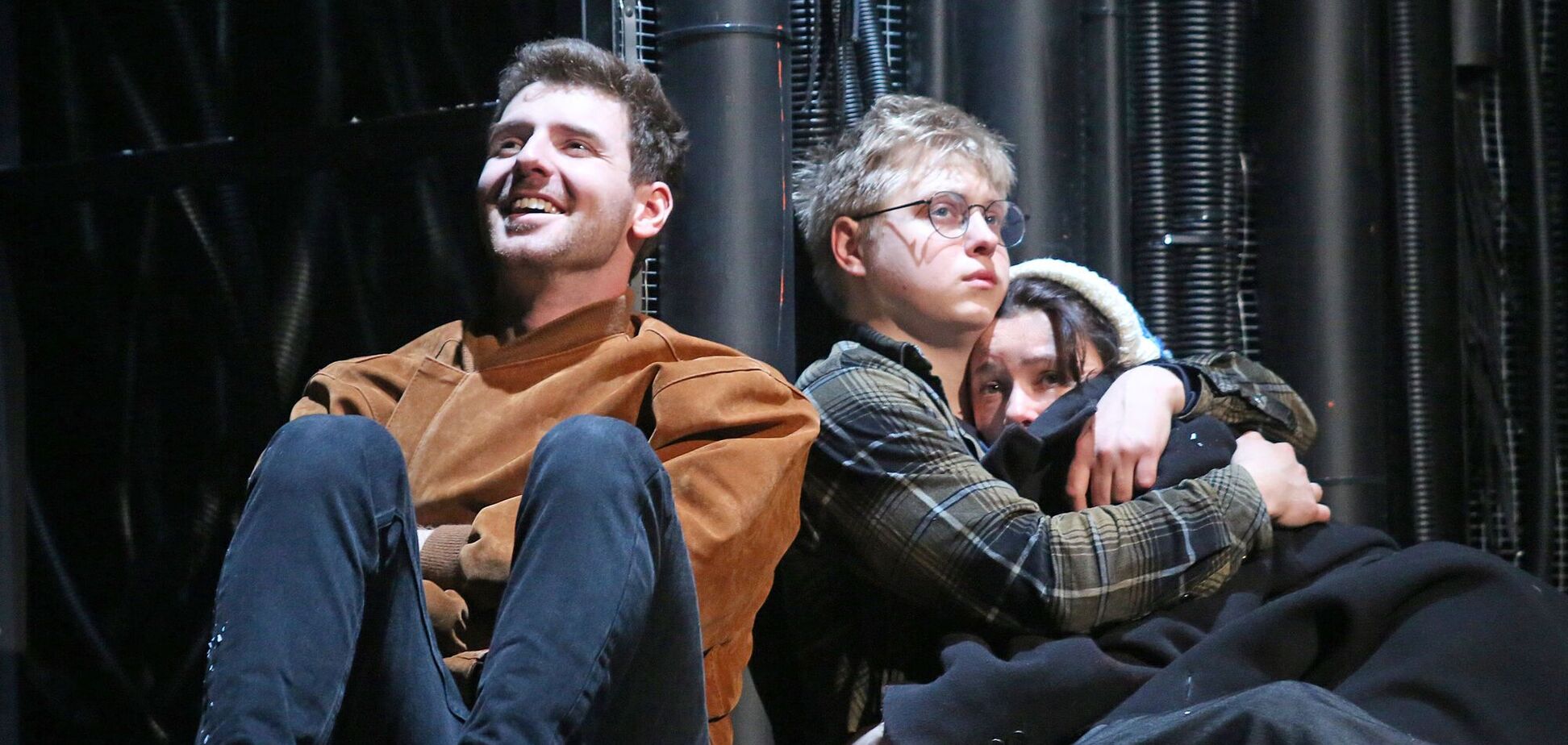 П’ять пальців, що вже не стиснуться в кулак