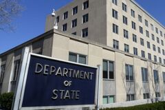 США хотят закрыть около 30 посольств и консульств почти на всех континентах – NYT