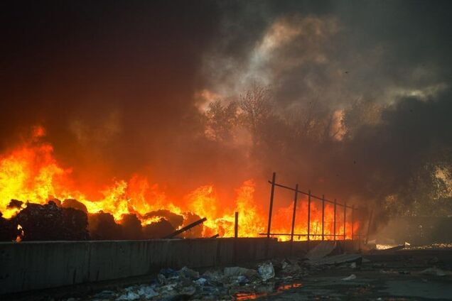 От Твери до Красноярска: в России в марте участились пожары на объектах железнодорожной логистики. Видео
