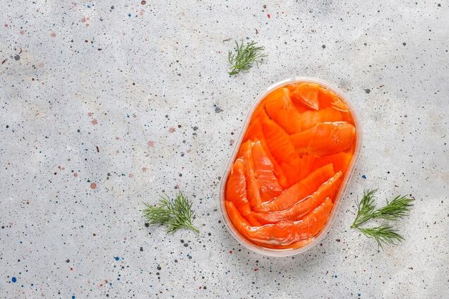 Консервований лосось: як тіло реагує на цей продукт 

