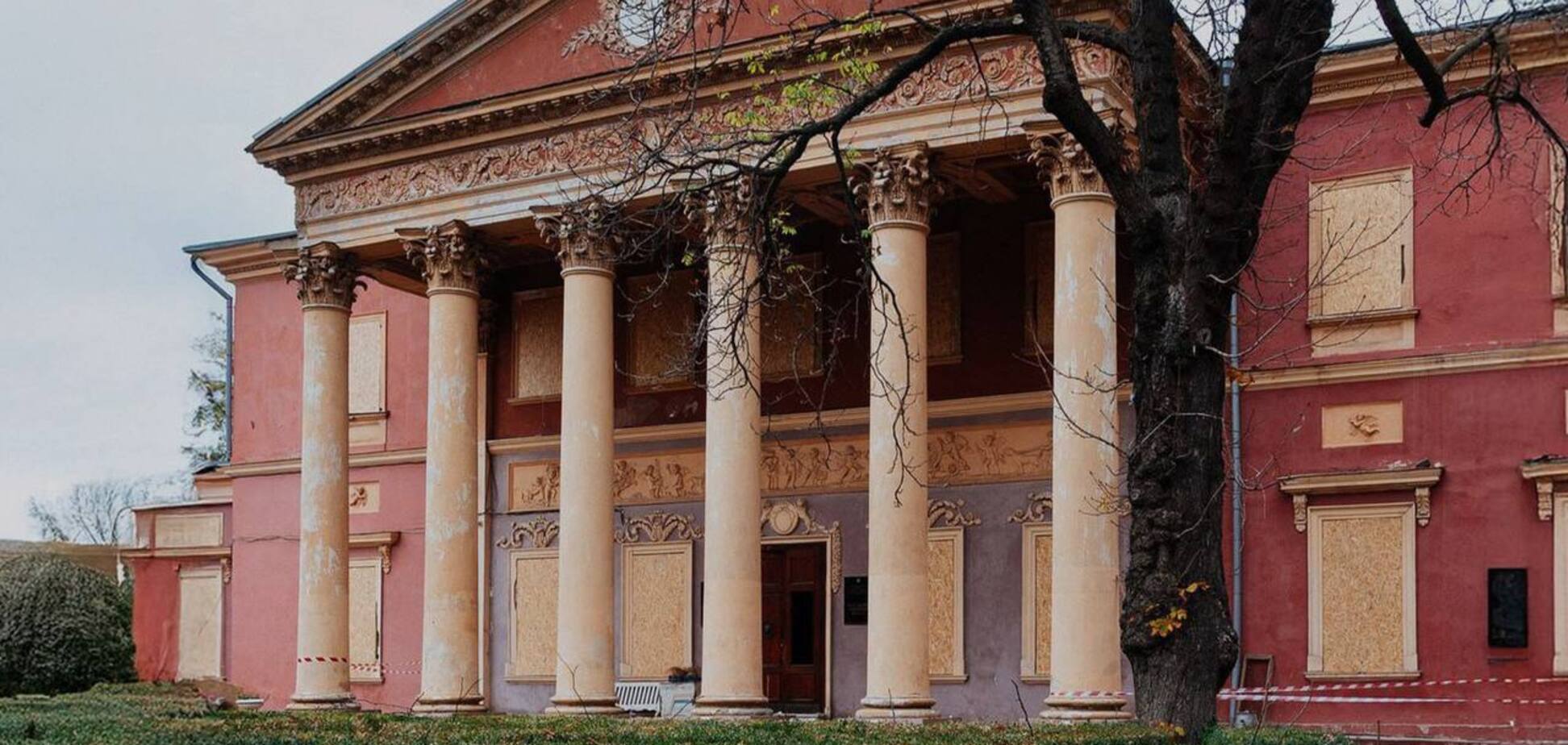 День памятников: как музей 'Голоса мирных' Фонда Рината Ахметова хранит нематериальное наследие Украины