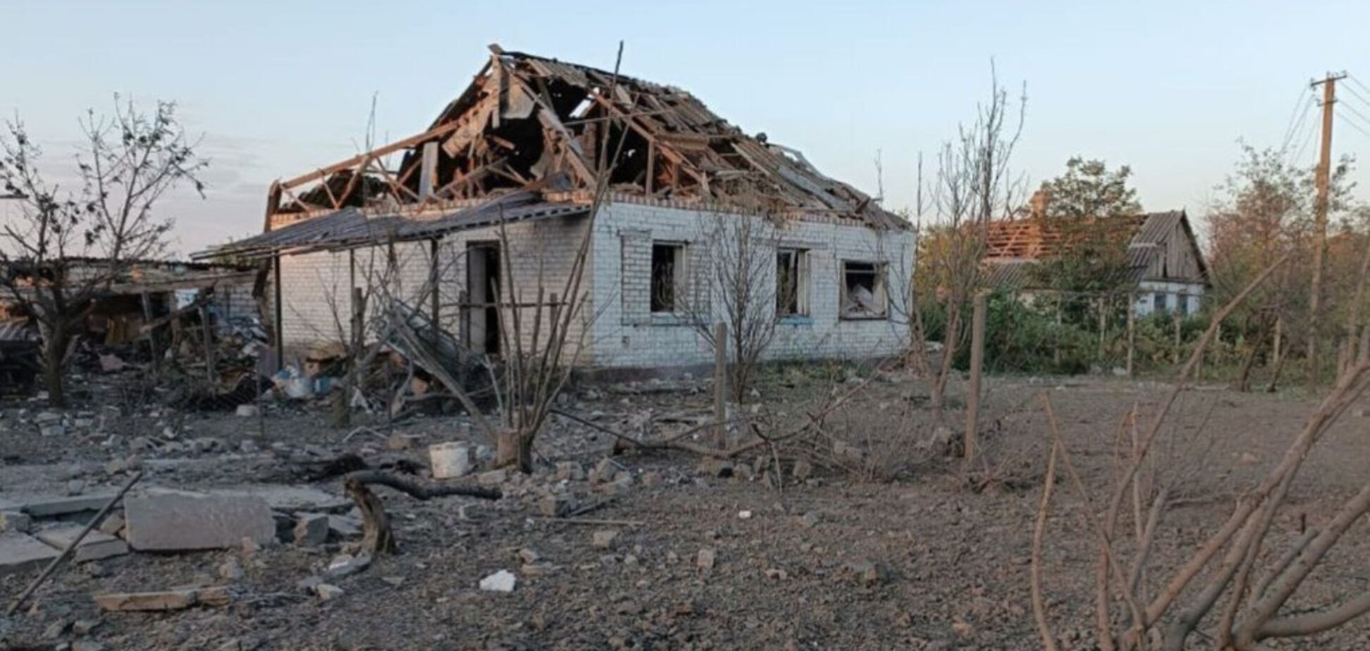 Россия ударила по Камышанам в Херсонской области, пострадал мужчина: подробности