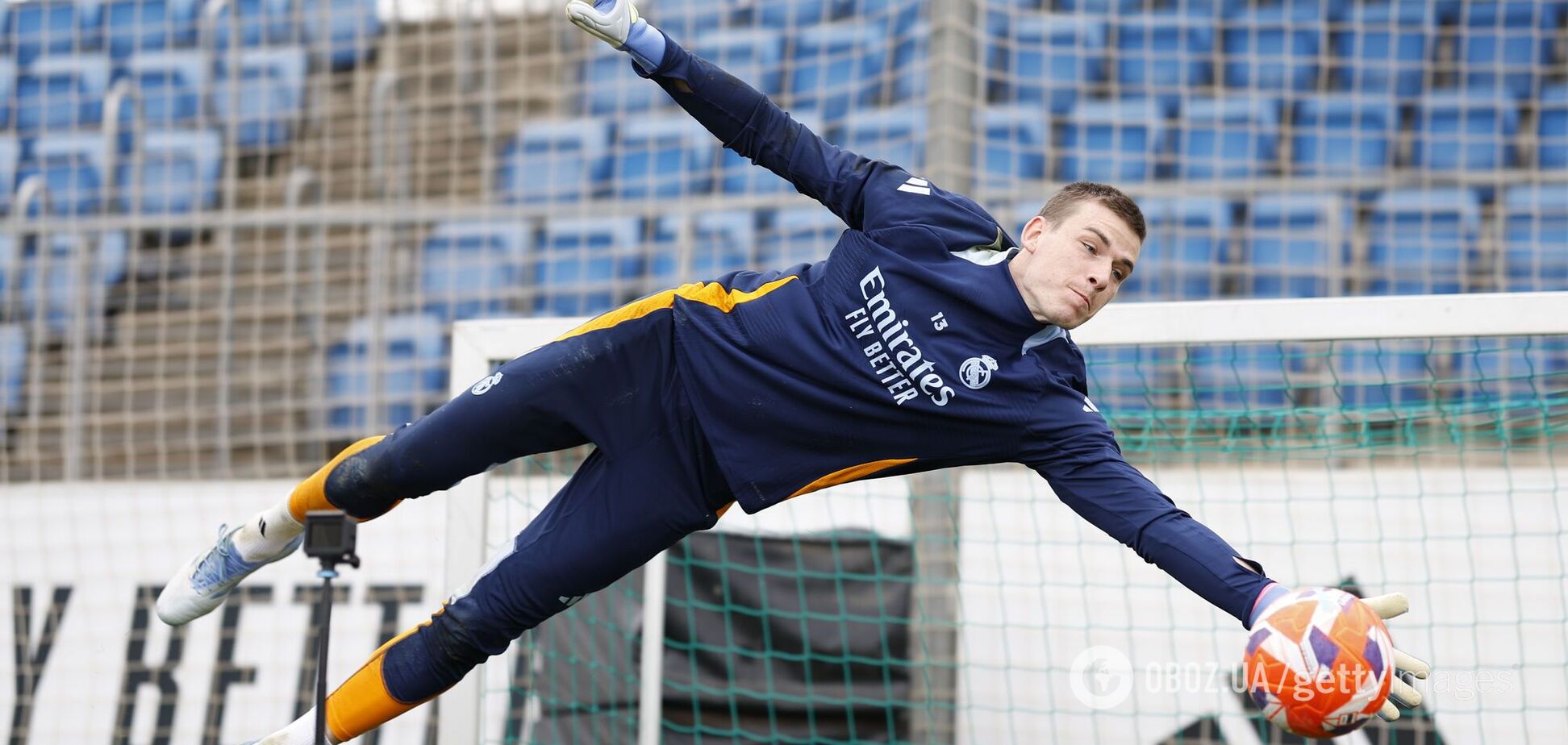 Вратарю сборной Украины нашли замену в 'Реале'