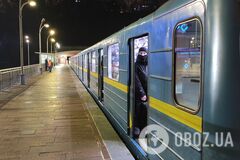 Пассажир попал под поезд: в Киеве закрывали на вход станции красной линии метро