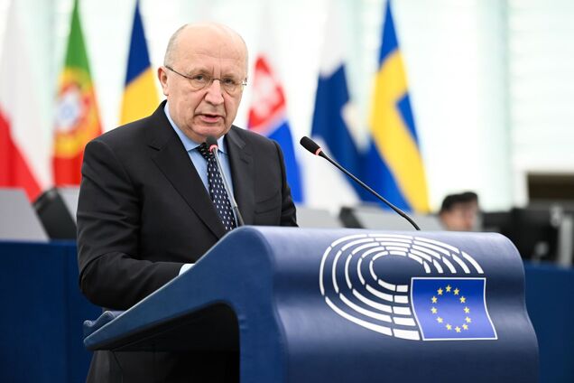 'Мира на горизонте нет': еврокомиссар назвал единственный путь к справедливому завершению войны в Украине