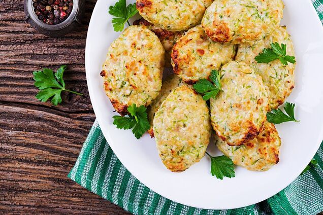 Курячі котлети з кабачком