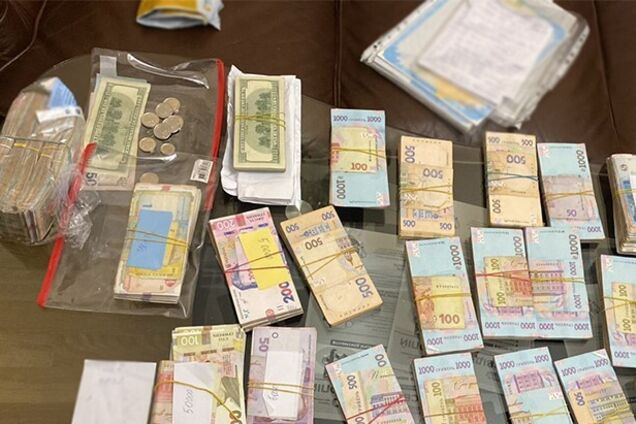 У Києві судитимуть помічників нотаріуса