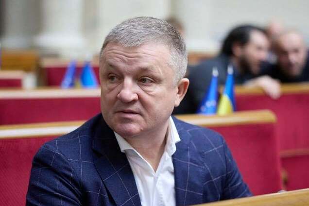 Умер народный депутат Мороз: чем он запомнился