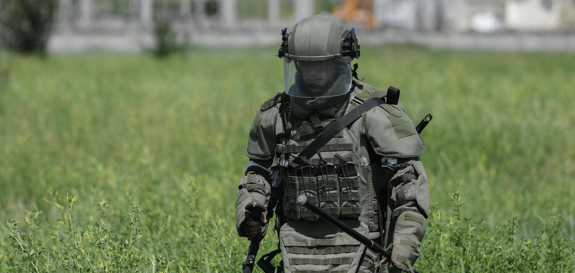 Граждане Китая вывозят из России военное снаряжение для копирования