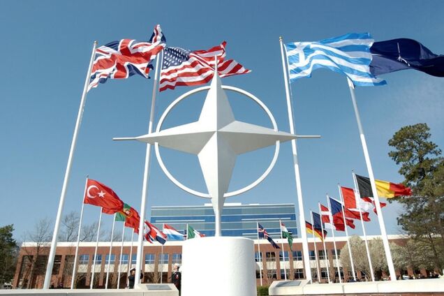 НАТО разрабатывает план для выполнения требований Трампа о выделении 5% ВВП на оборону – Bloomberg