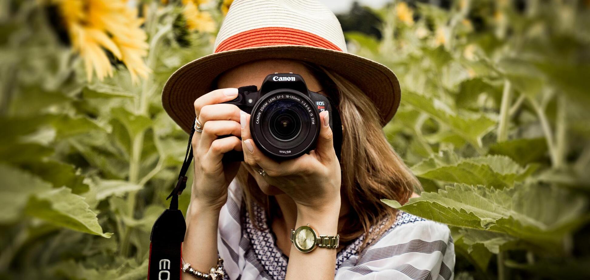 Как выглядеть стройнее на фото – лайфхаки