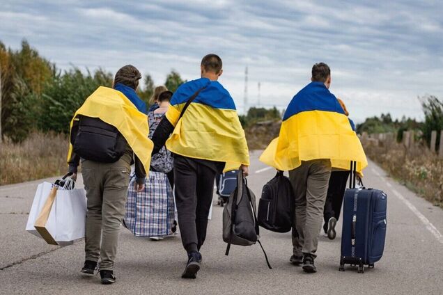 Для мужчин в возрасте до 24 лет могут снять ограничения на выезд за границу: перспективы принятия законопроекта и проблемы, которые он должен решить