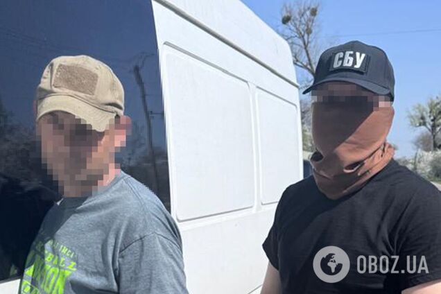 Перевозил уклонистов под водительским сиденьем автомобиля: в Киевской области разоблачили организатора схемы. Фото
