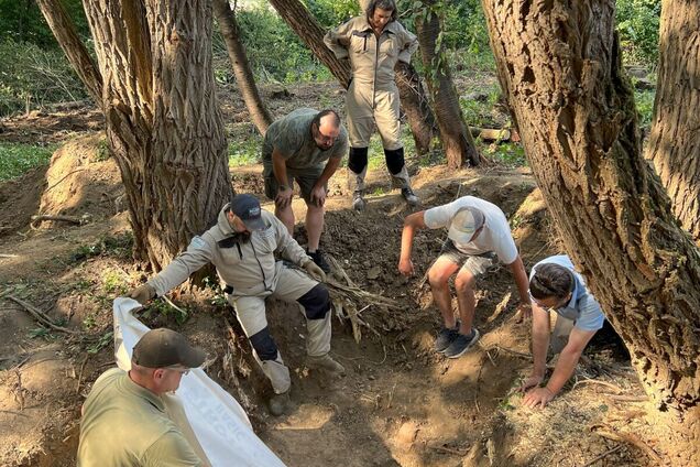 На Тернопільщині почали ексгумацію останків поляків, які загинули 1945 року: з'явилися подробиці