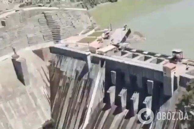 Напруження між ядерними державами зростає: Індія перекрила Пакистану воду, заблокувавши річку Інд вперше з 1960 року. Відео