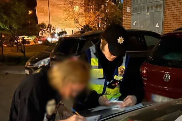 В Киеве 12-летний школьник громко слушал русскую музыку: возник конфликт. Подробности, фото и видео