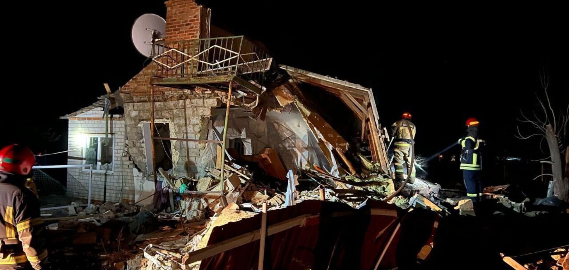 Погибла 12-летняя девочка, есть пострадавшие: оккупанты нанесли удары по Днепропетровщине. Фото