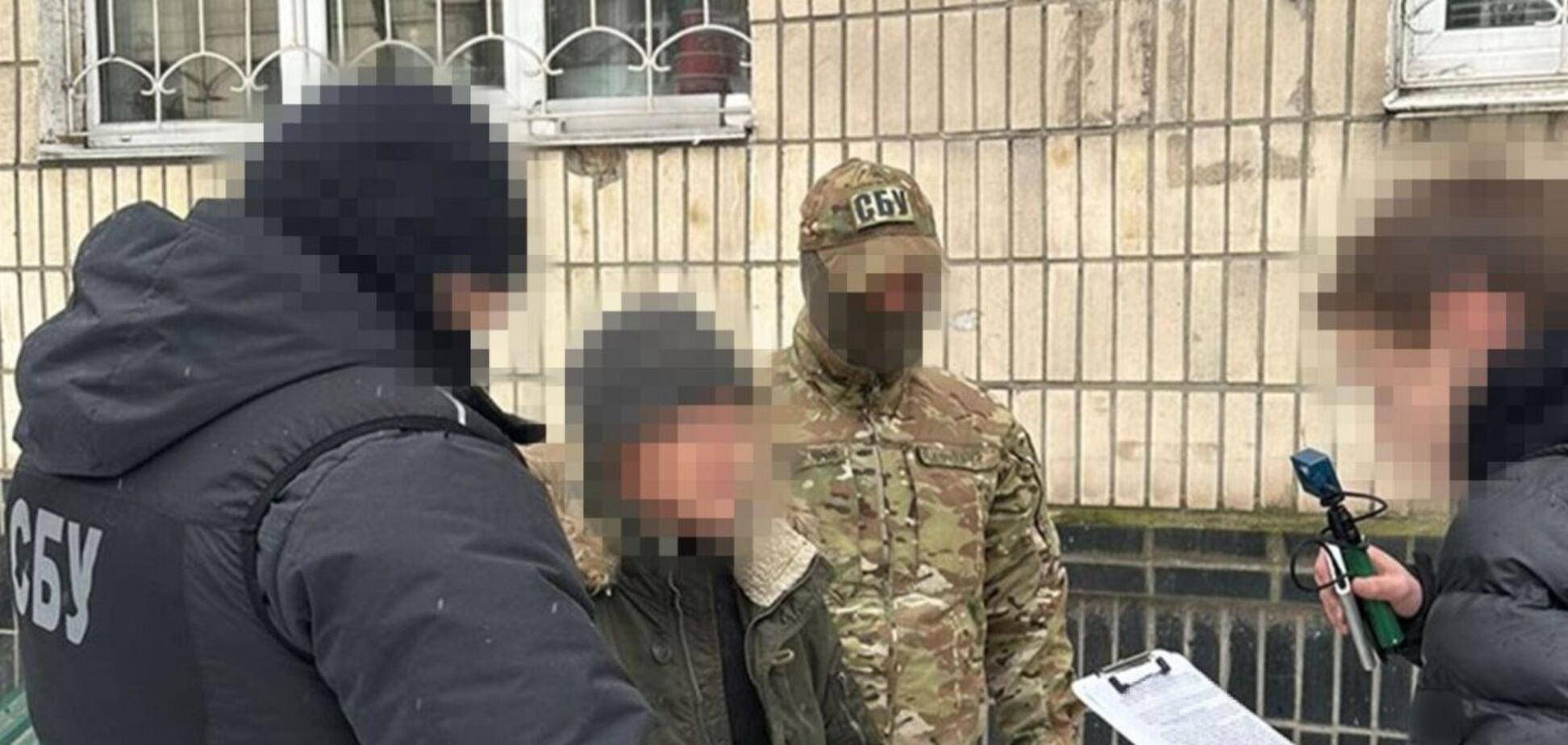 В Украине бросили за решетку предателя, который шпионил для ФСБ на пограничье Сумщины. Фото