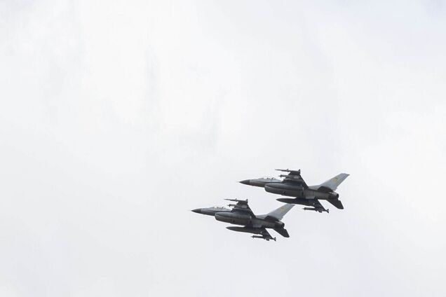 Украина получит от партнеров дополнительные истребители F-16, – генерал Каволи