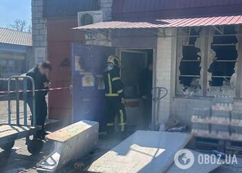 У Києві стався вибух на ринку 'Юність', є загиблі. Усі подробиці та фото