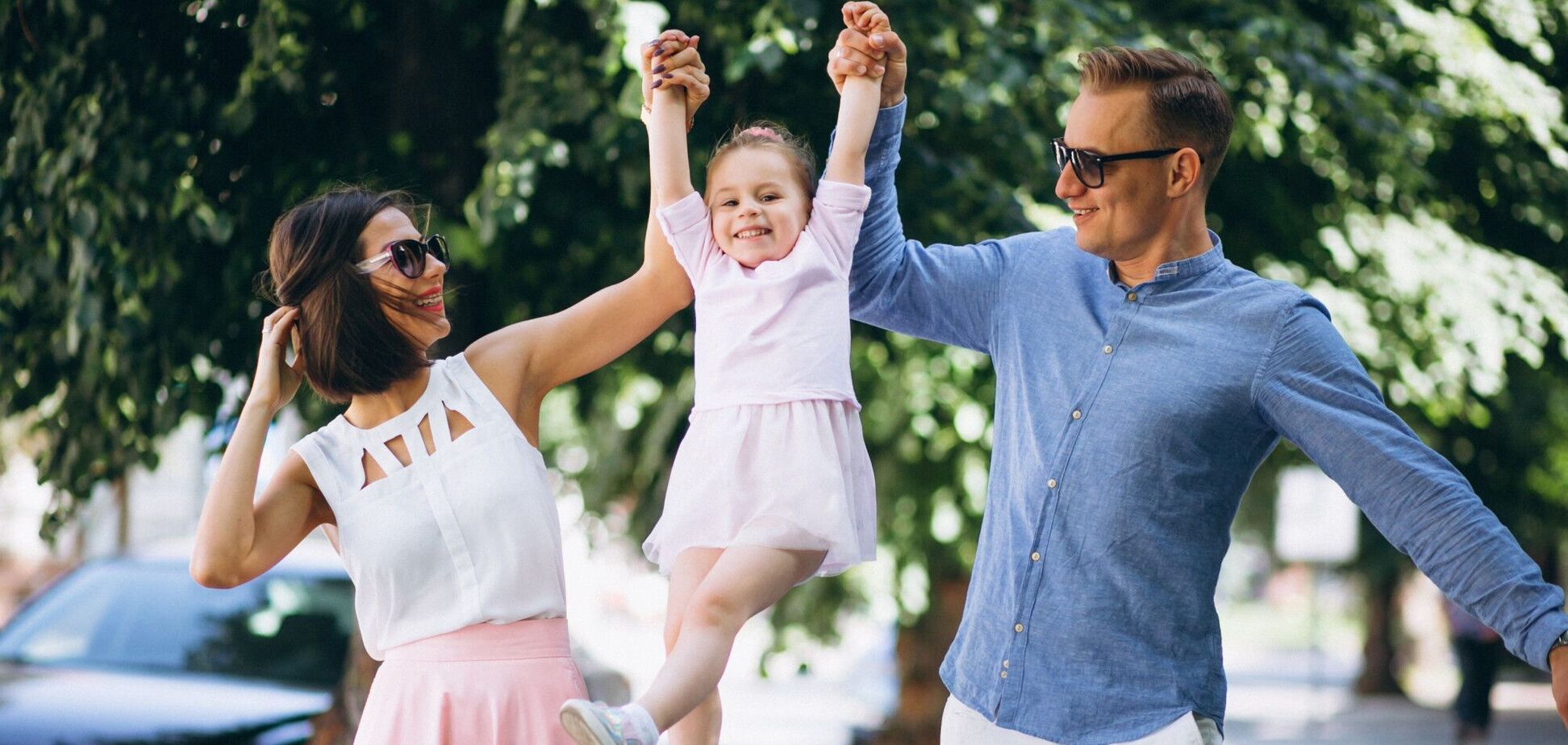 Украинцы могут получить 41 тыс. гривен: кому и за что платят деньги