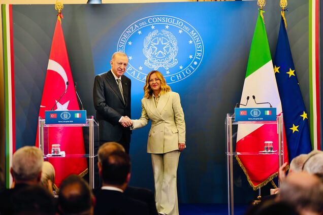 Турция и Италия поддерживают суверенитет и территориальную целостность Украины: Мелони и Эрдоган сделали совместное заявление